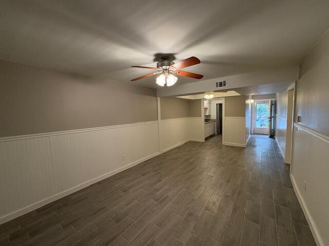 Building Photo - 209 W Miracle Strip Pkwy