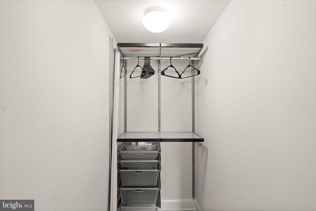 Building Photo - 1311 13th St NW