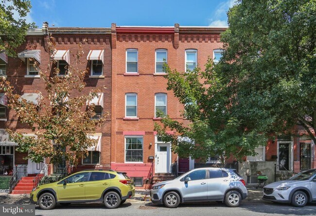 Building Photo - 2319 N College Ave