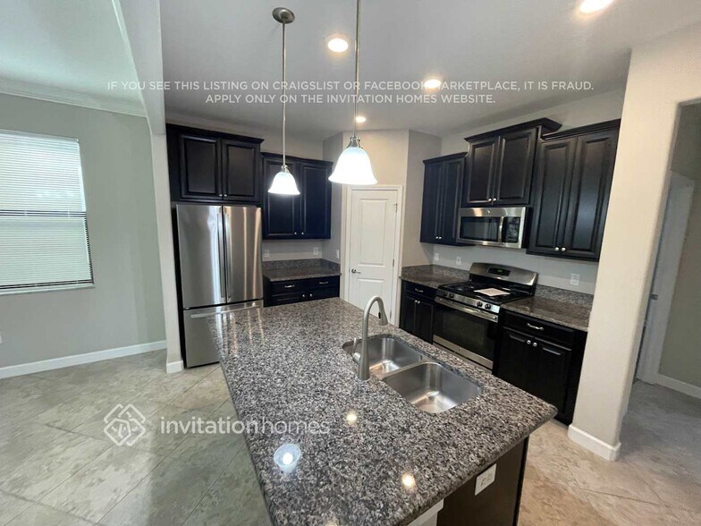 Building Photo - 4382 Bexley Village Dr