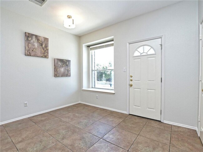 Building Photo - 1117 Rawhide Trail