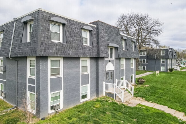 Building Photo - 3800 Martin Luther King Jr Pky