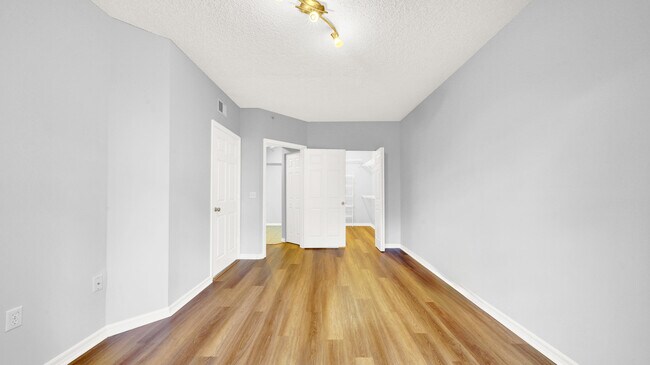 Building Photo - 3106 Tuscany Way