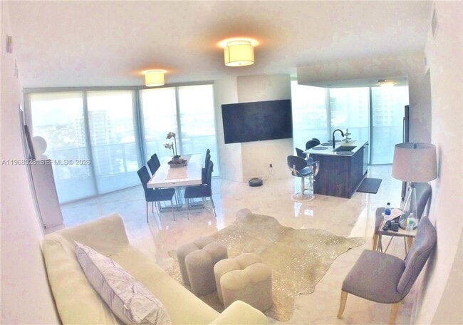 Building Photo - 488 NE 18th St