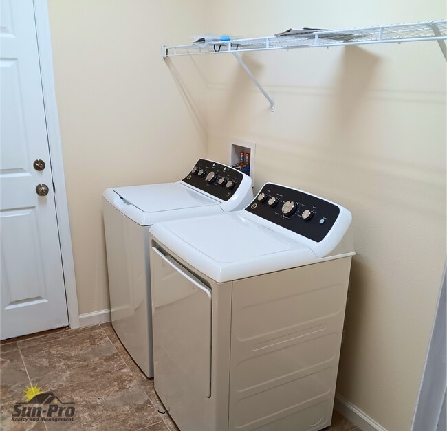 Building Photo - 601 Mount Olympus Blvd