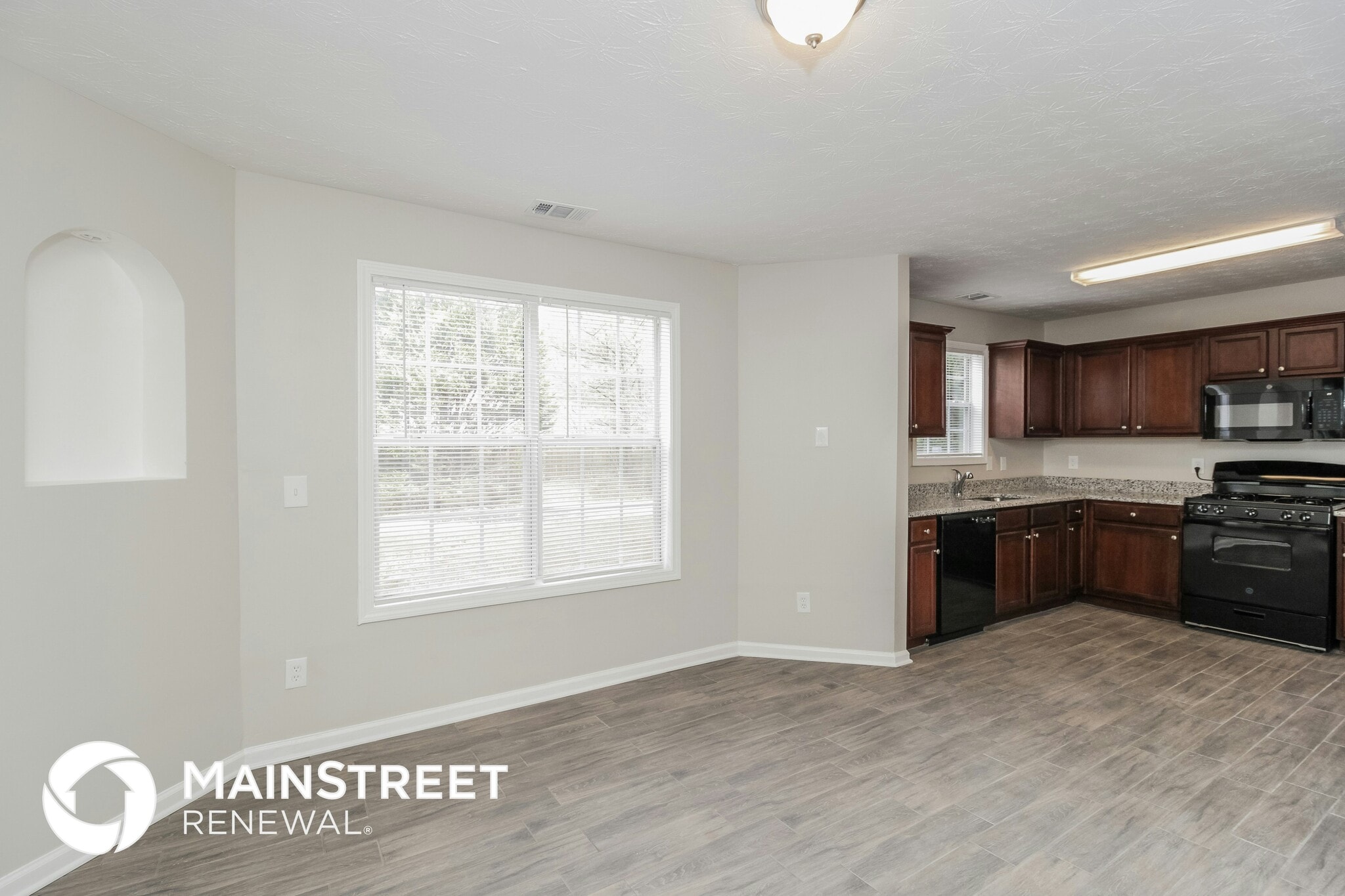 Building Photo - 2146 Silva Ct