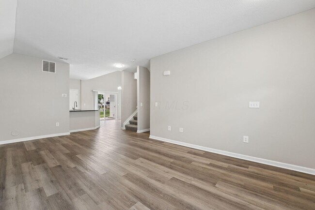 Building Photo - 2045 River Rock Way