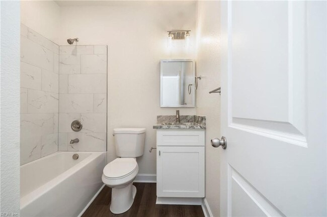 Building Photo - Updated Single Family Home