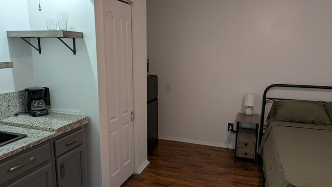 Building Photo - 8212 Troxler Dr