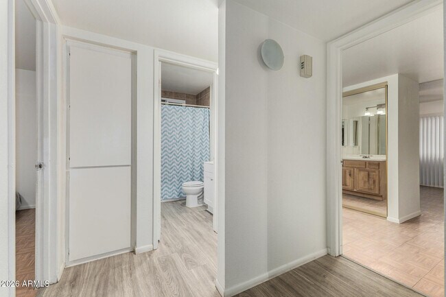 Building Photo - 4439 E Hidalgo Ave