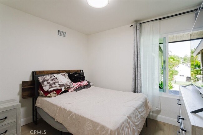 Building Photo - 23128 Calvello Dr