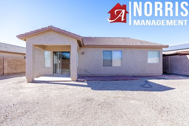 Building Photo - Great Home in a Great Location