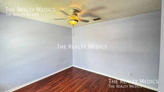 Building Photo - 13628 Tetherline Trail