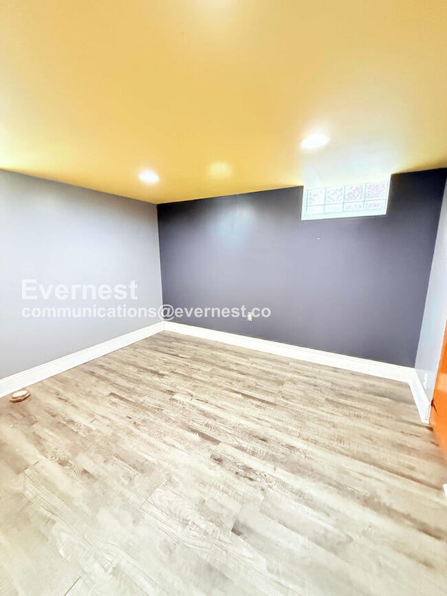 Building Photo - 11408 Seminole