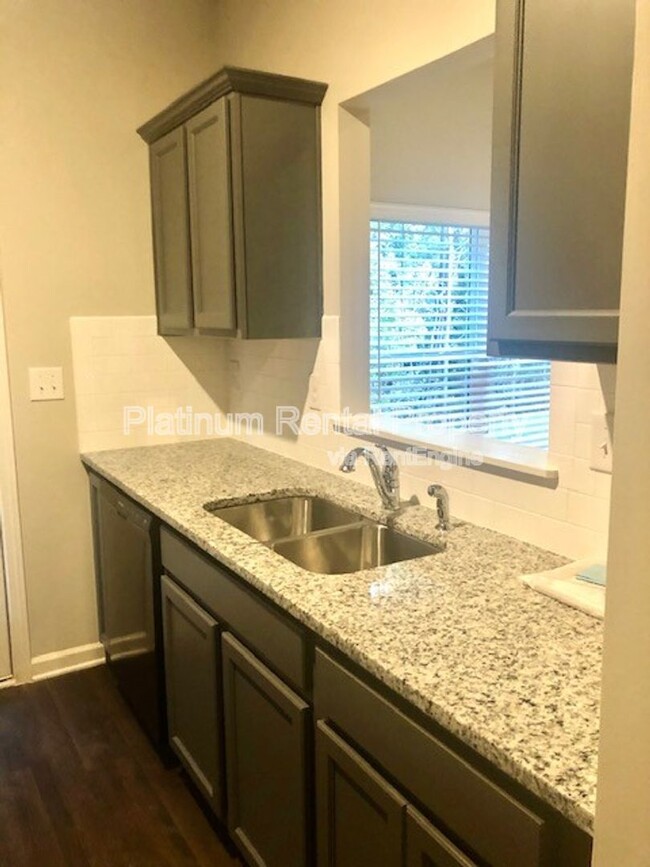 Building Photo - 3488 Brycewood Dr