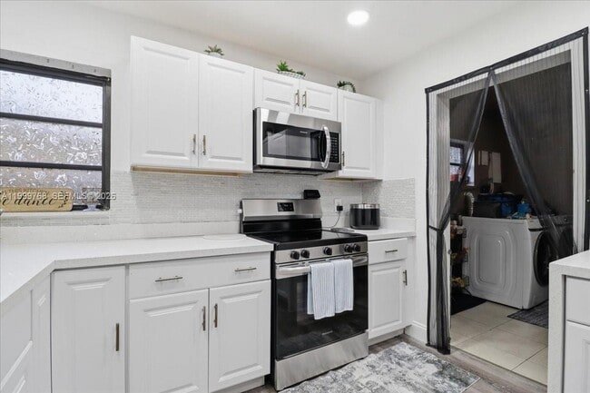 Building Photo - 7551 Polk St