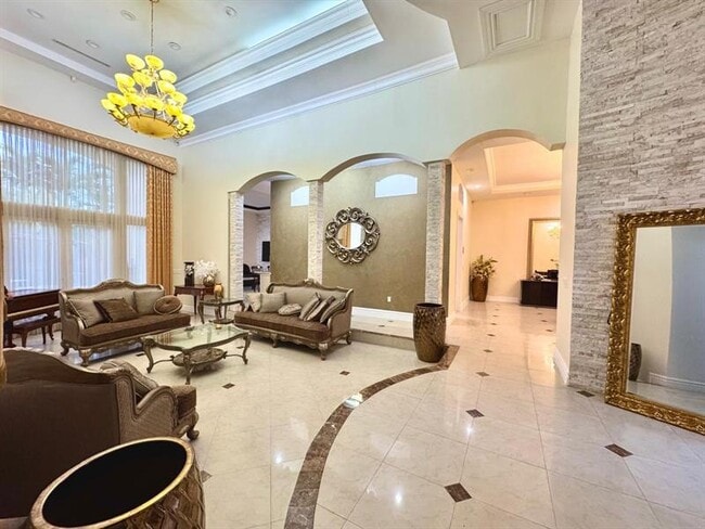 Building Photo - 5981 SW 37th Terrace