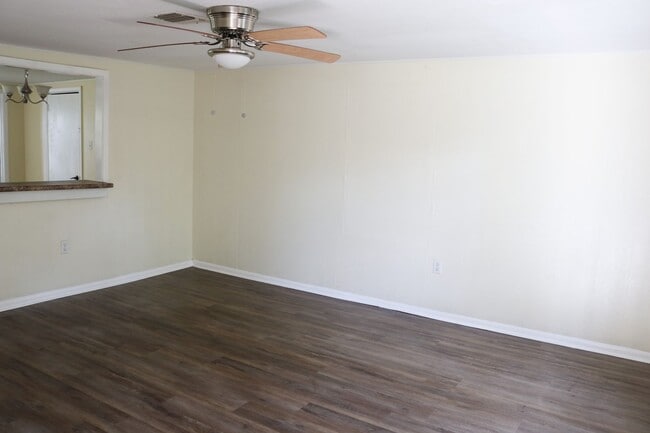 Building Photo - Blanchard Property for Rent