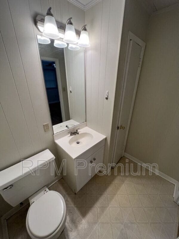 Building Photo - 4143 Nelson St