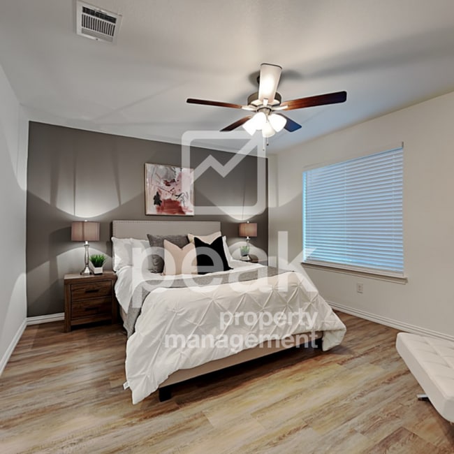 Building Photo - 3 Bed/2.5 Bath Townhome located in Forest ...