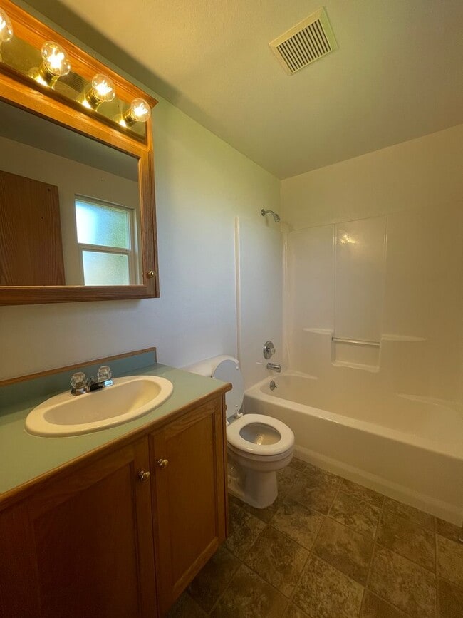 Building Photo - McKinleyville Home : Tier 2