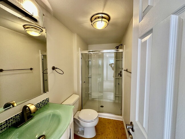 Building Photo - "Charming 3-Bed Highlands Ranch Home with ...