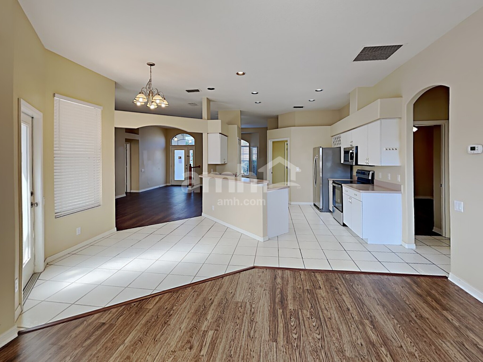 Building Photo - 4817 76th Ct E