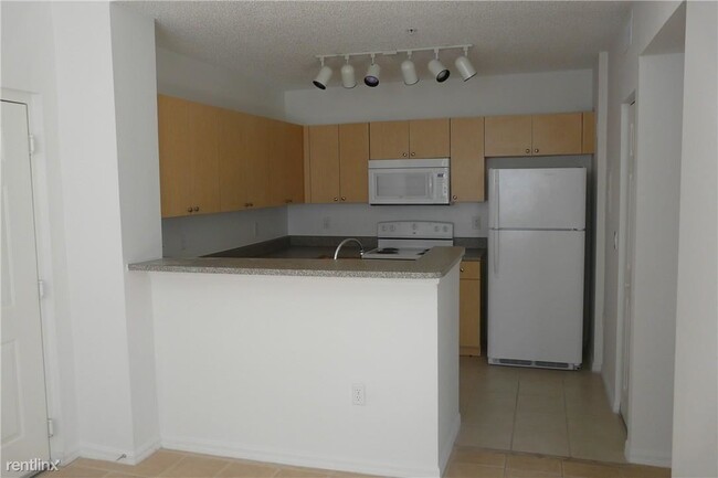 Primary Photo - 1 br, 1 bath Condo - 2201 W Preserve Way 2...