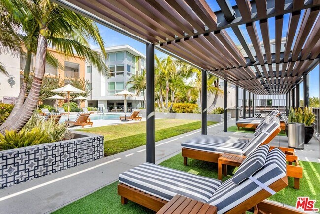 Building Photo - 12760 Millennium Dr