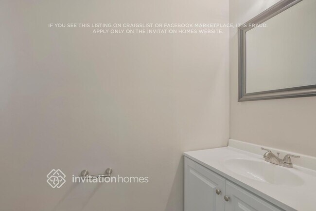 Building Photo - 567 San Pablo Dr