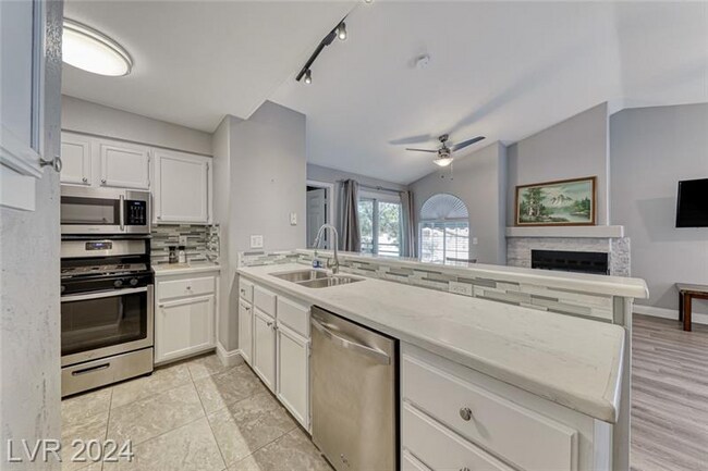 Building Photo - 2251 Wigwam Pkwy