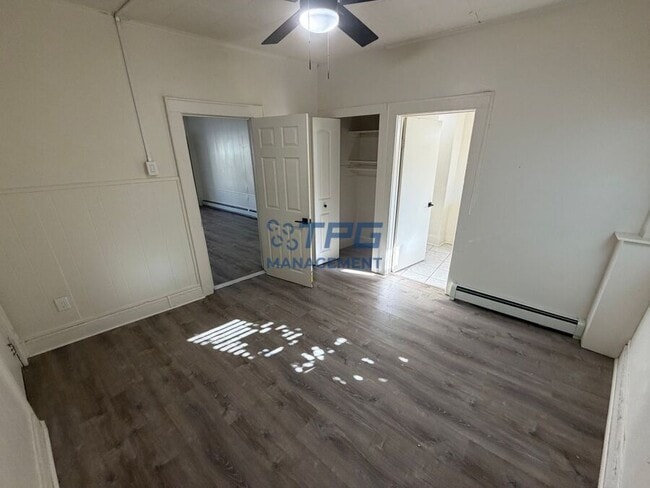 Building Photo - 6 Oswald Pl