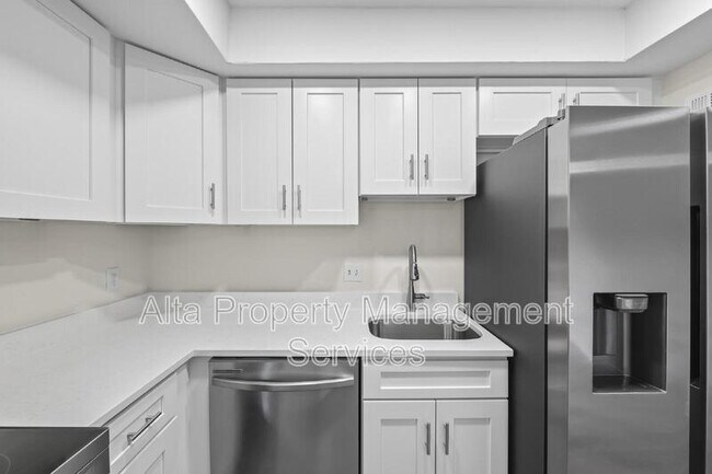 Building Photo - 1848 Willowood Dr