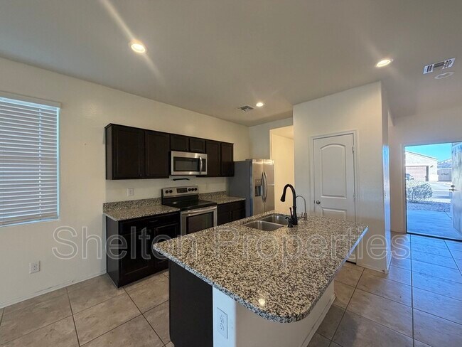 Building Photo - 25681 W Desert Dr