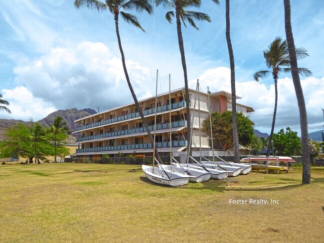 Primary Photo - Pokai Bay Cabanas Studio