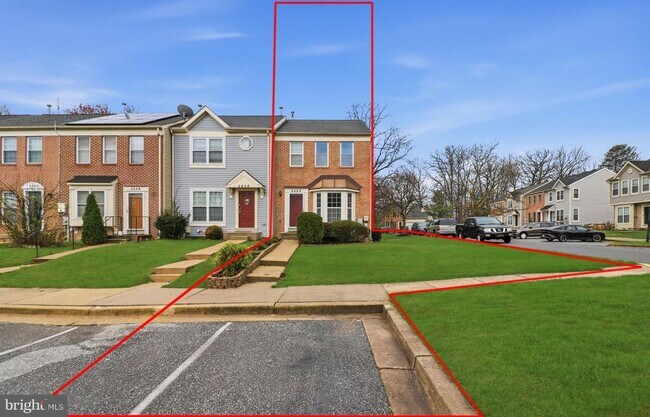 Building Photo - 2628 Deer Ridge Dr