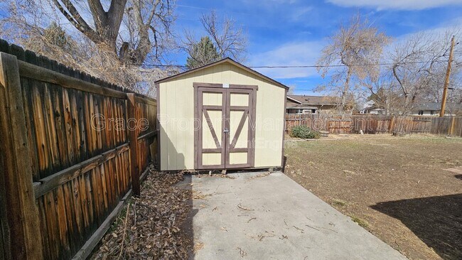 Building Photo - 8151 W Evans Ave