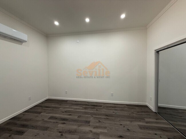 Building Photo - 356 Peralta St