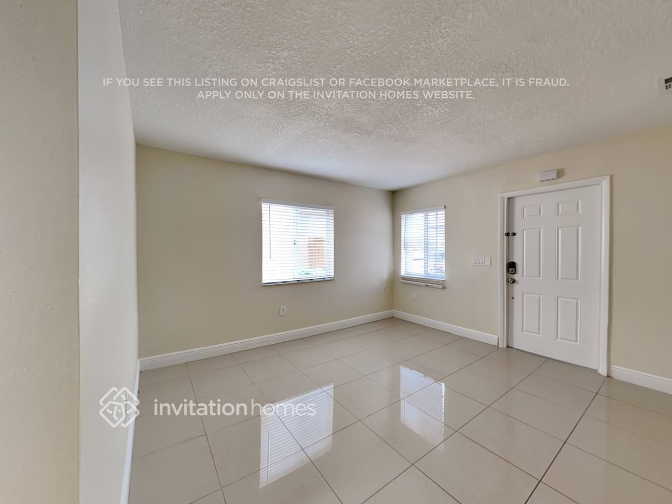 Building Photo - 16099 SW 138th Pl