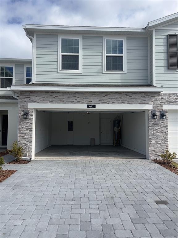 Building Photo - 471 Thompson Vlg Ave