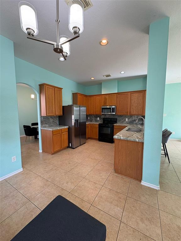 Building Photo - 7806 Crystal Moon Dr