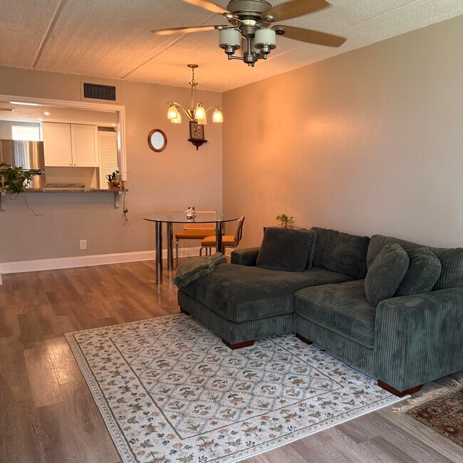 Building Photo - 4500 N Flagler Dr