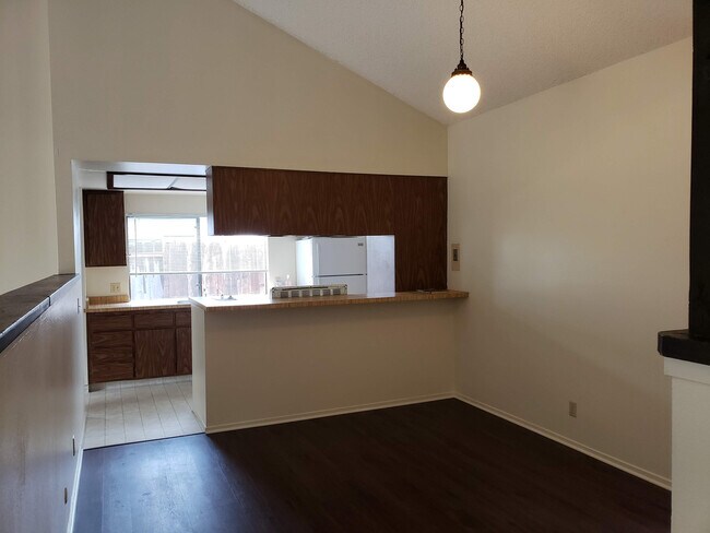 Building Photo - 1335 CAVALIER