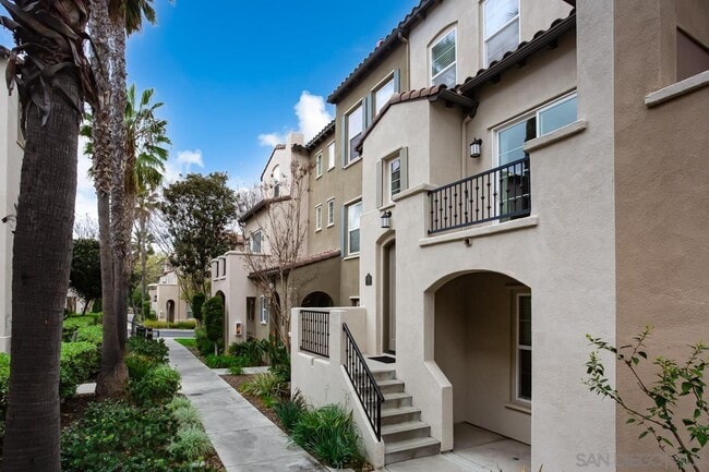 Primary Photo - 16925 Vasquez Way