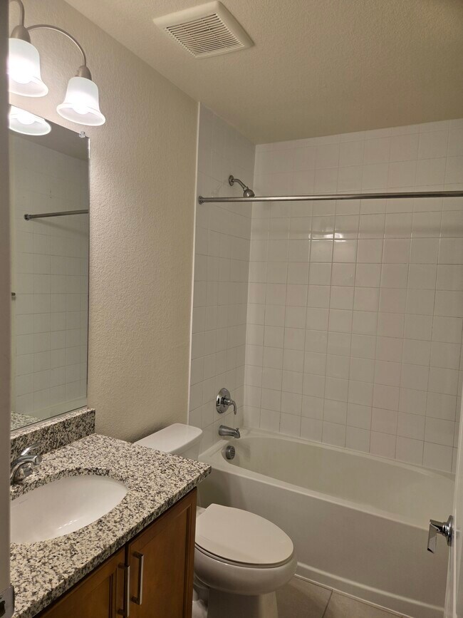 Building Photo - 16806 E 118th Dr