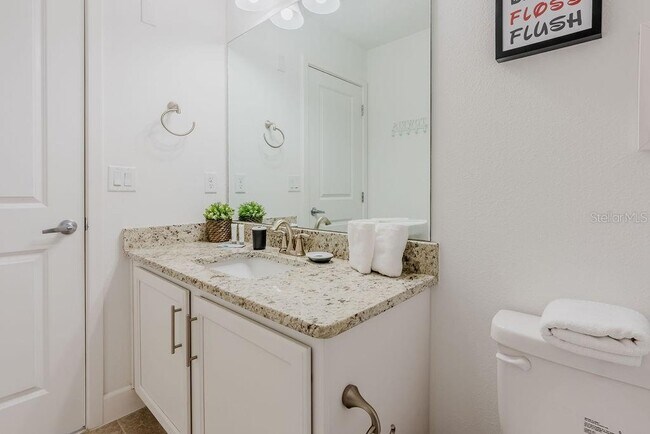 Building Photo - 4742 Terra Esmeralda Dr
