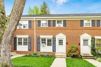 Building Photo - 1775 Northwest Ct