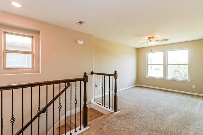 Building Photo - 15806 Copper Oak Ln