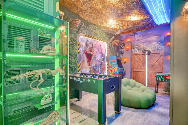 Building Photo - 9194 Seascape Cv