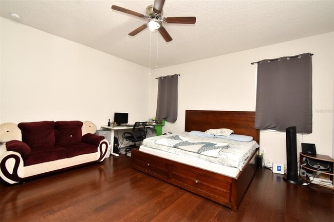 Building Photo - 7968 Corkfield Ave